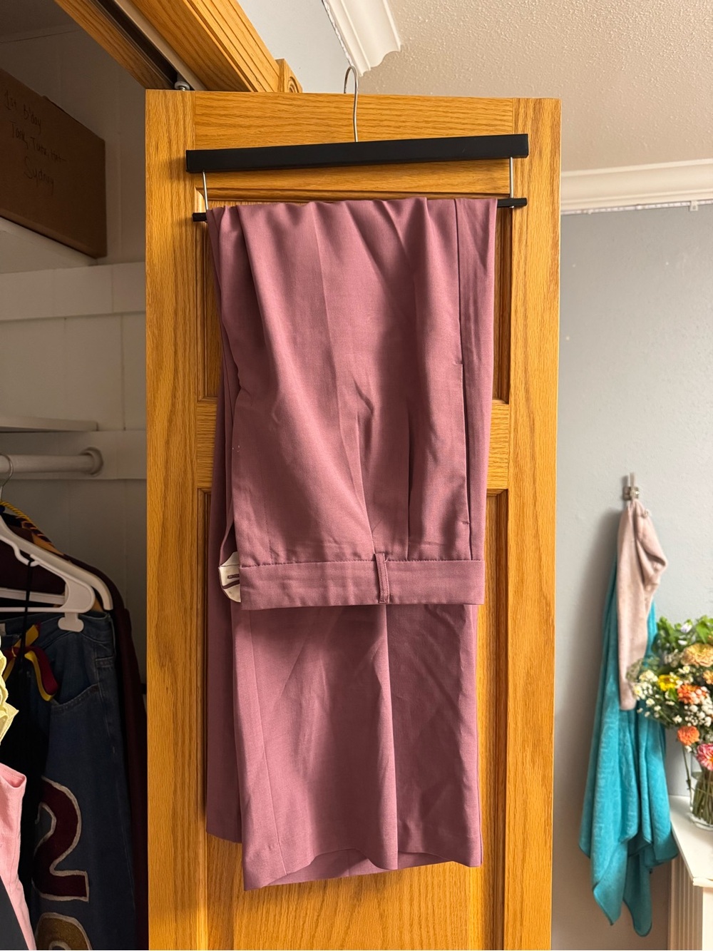 Women's Mauve Pants- Sleek Professional Style